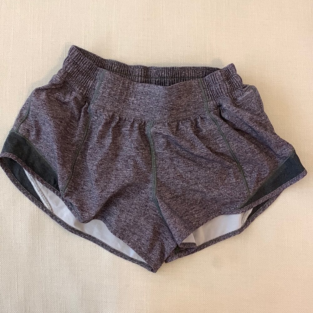 Lululemon Hotty hot running shorts. Size 2